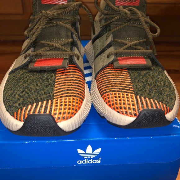 Adidas Prophere J - Used (6.5 in women’s) - Picture 3 of 4